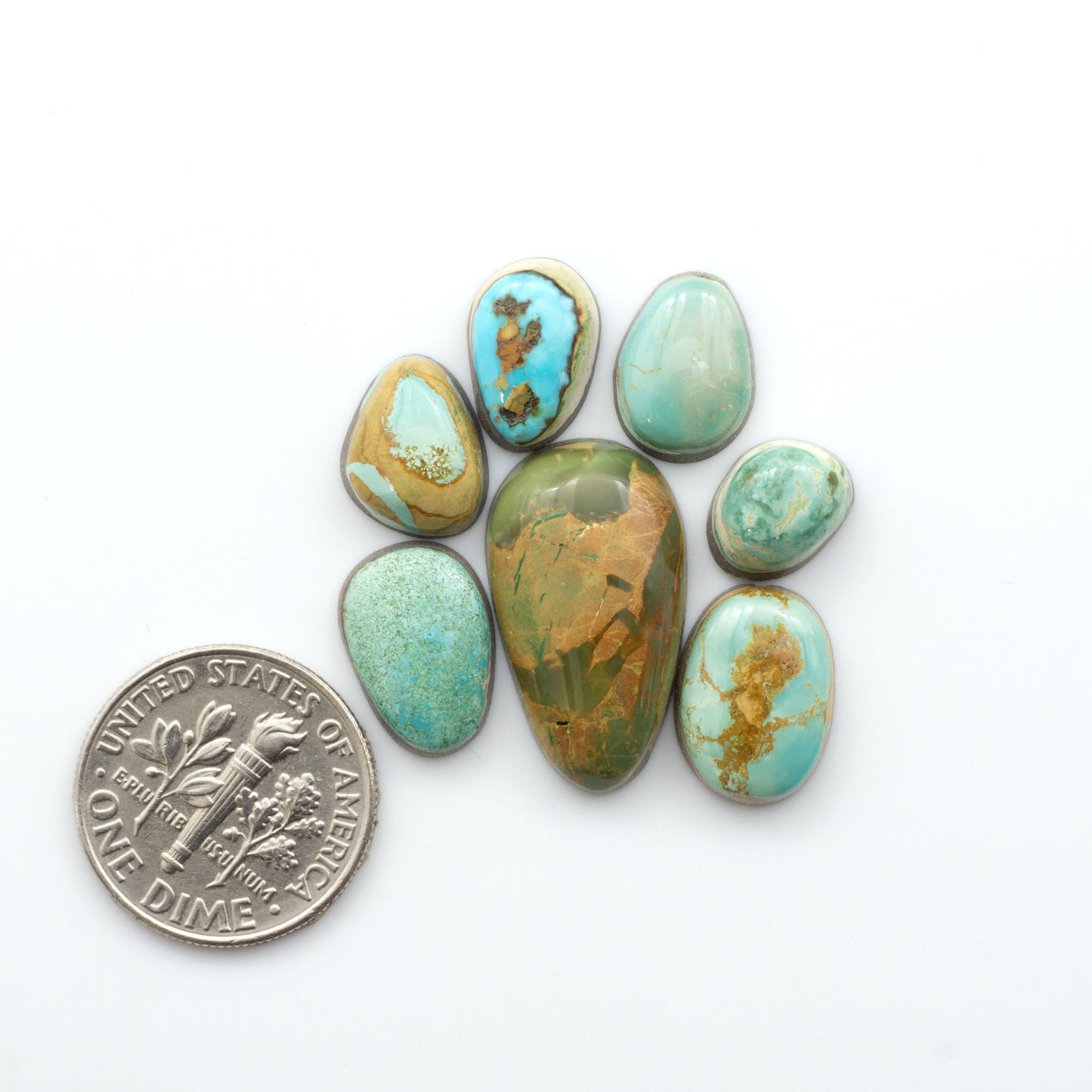 Natural Kings Manassa Turquoise is known for its unique color and high quality. With its rare and beautiful hue, it is a highly sought after gemstone for jewelry making.