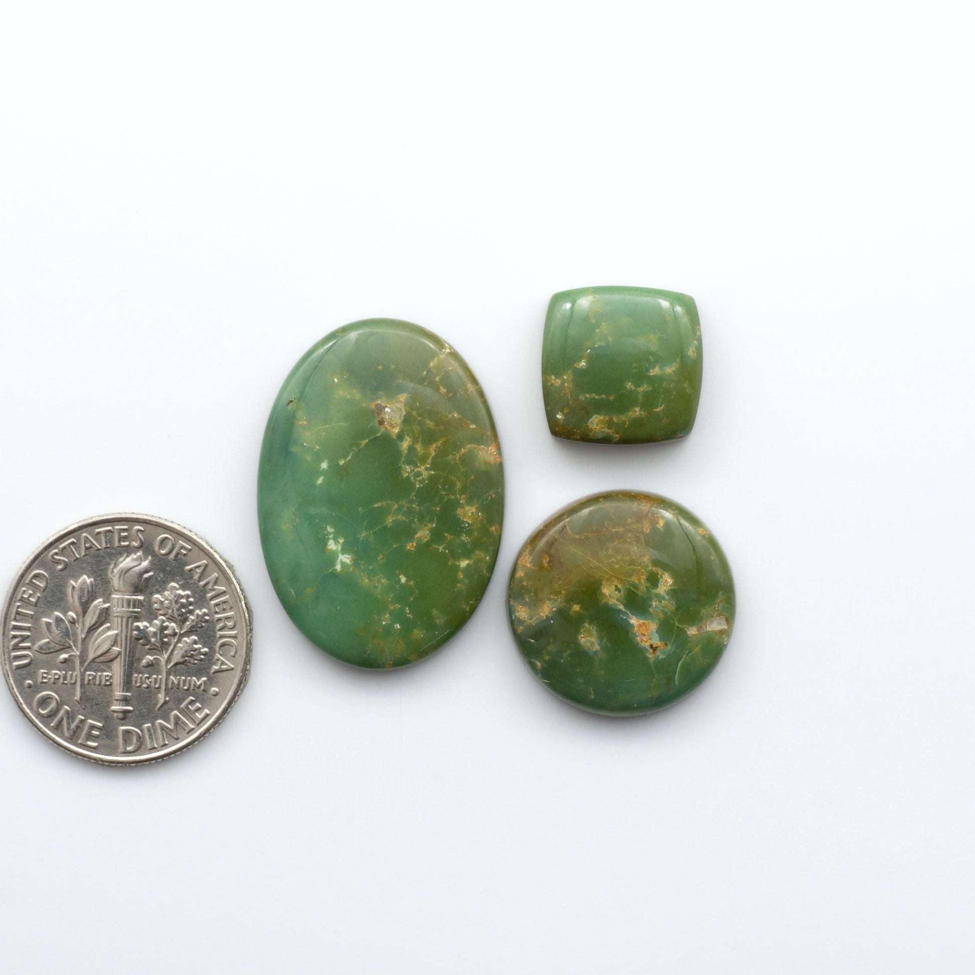 Experience the beauty of Turquoise Mountain Cabochons. With their distinctive blue and green color, these gemstones are perfect for any jewelry piece.