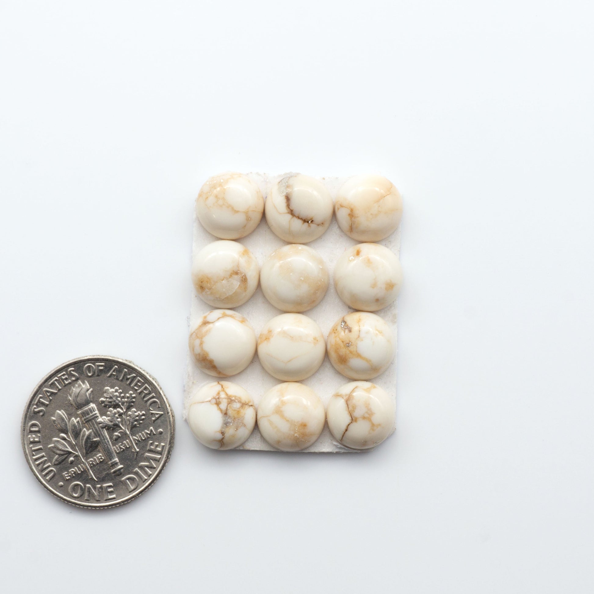 Magnesite Cabochons are a must-have for jewelry makers. These stones feature a unique blend of white and brown, making them perfect for a variety of designs.