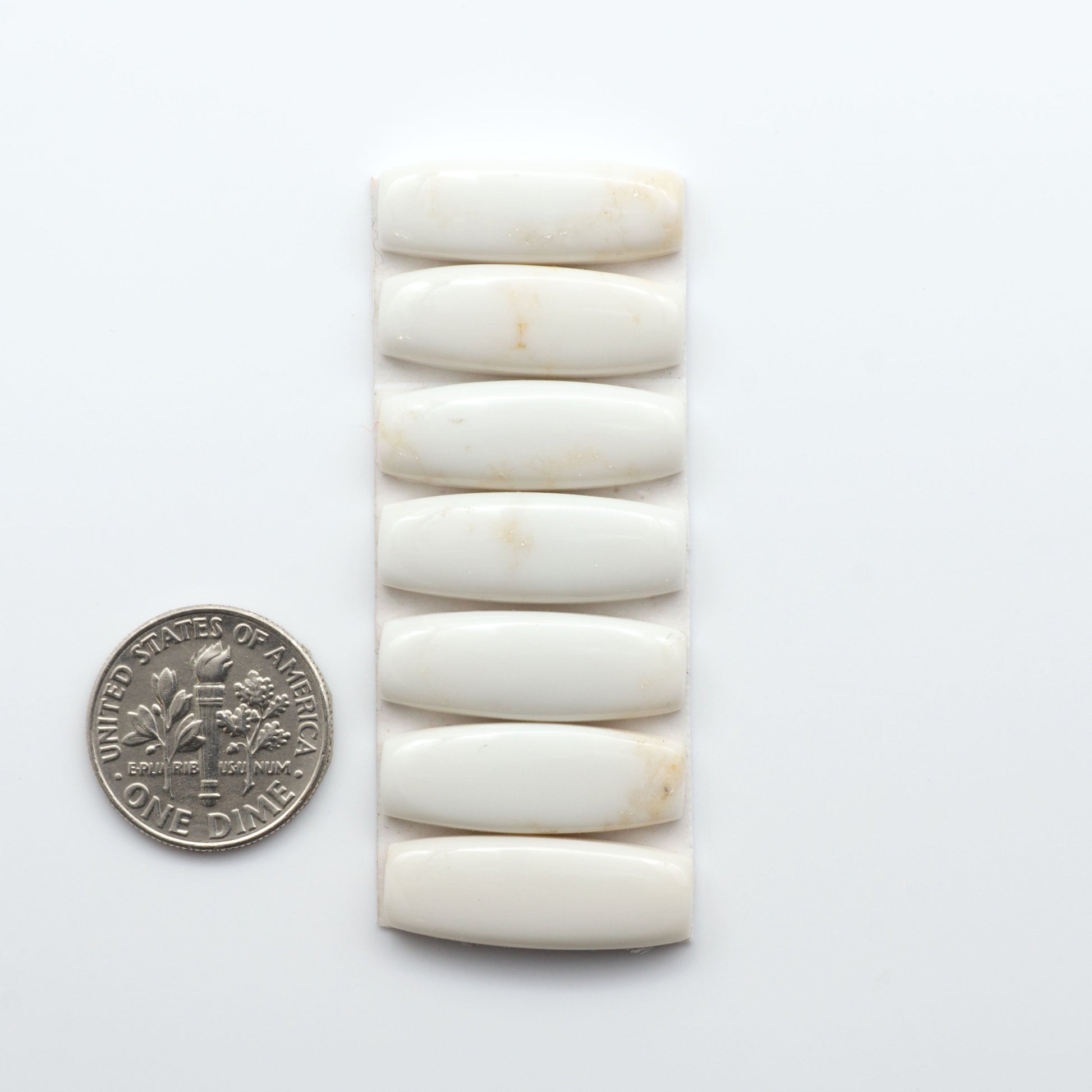 Magnesite Cabochons are a must-have for jewelry makers. These stones feature a unique blend of white and brown, making them perfect for a variety of designs.